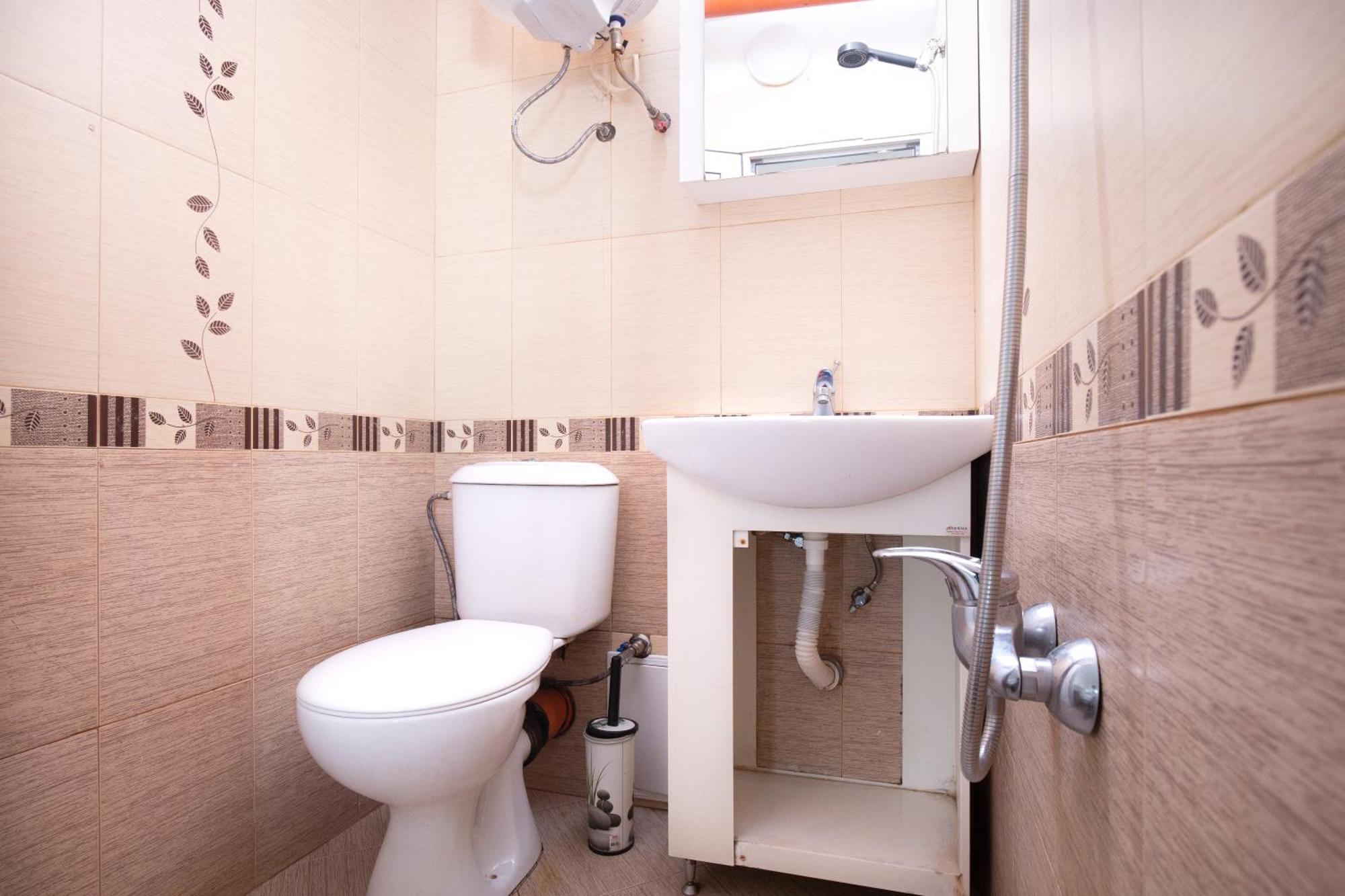 En-Suite Rooms: Novа Guesthouse In Sofia Center Luaran gambar