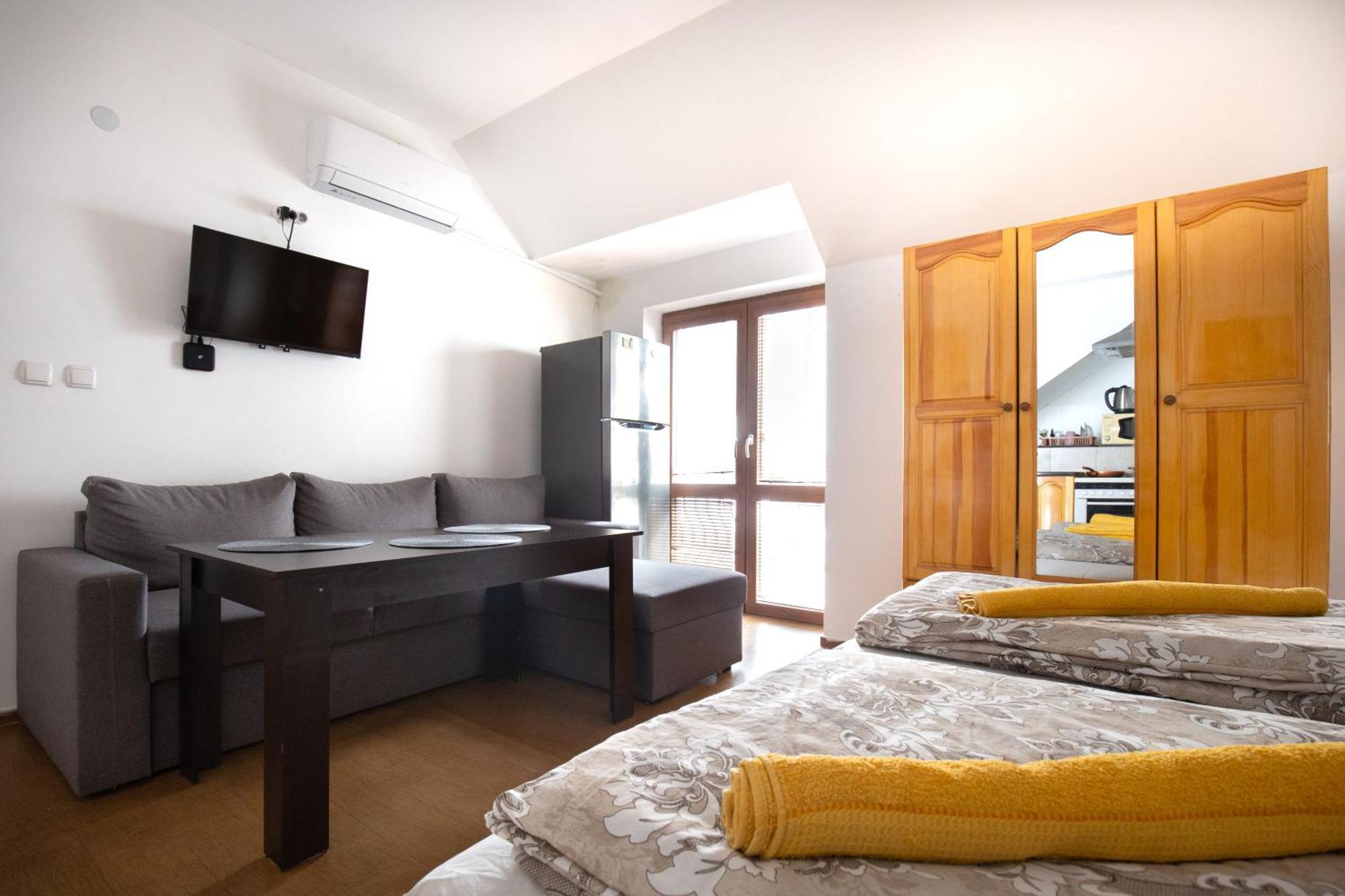 En-Suite Rooms: Novа Guesthouse In Sofia Center Luaran gambar